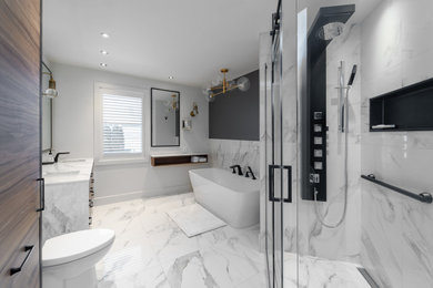 Example of a bathroom design in Montreal