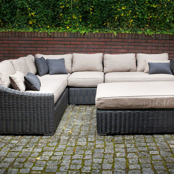 Toja Patio Furniture - Tuscan Sectional Set - Red Brick Wall