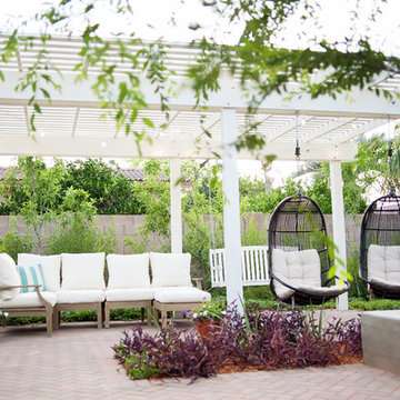 Modern backyard - Gilbert (Renovation)