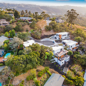 4 Aron Court
