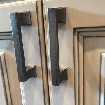 Amish Custom Cabinetry-Antique White with Gray Flood Glaze