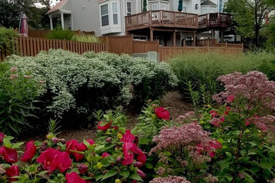 Photo of a rustic landscaping in DC Metro.