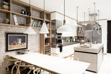 Dining room - contemporary dining room idea in London
