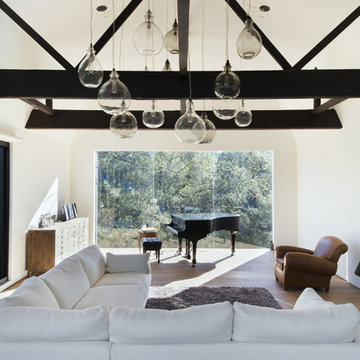 Oak Pass Guesthouse