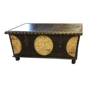 Mogul Interior - Consigned Spice Route Journey Vintage Dark Brown Trunk Coffee Table Chest Pitara - Coffee Tables