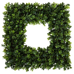 Traditional Wreaths And Garlands by Trademark Global