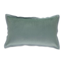 Bedroom pillows