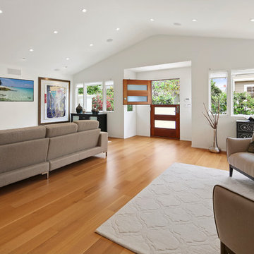 Via Mentone in Newport Beach