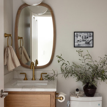Petite Lavatory & Laundry