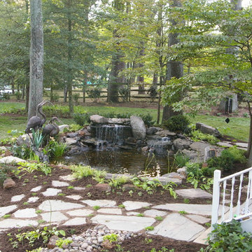 Colonial Gardens