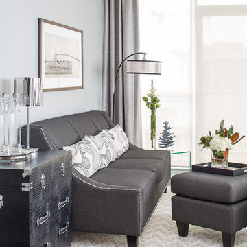 Urban Elegance On The Lakefront: Living Room
