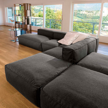 Selling: Peanut B Sectional
