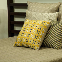 Tessellation Grey Poly Silk Quilted Bedspreads - Quilts And Quilt Sets