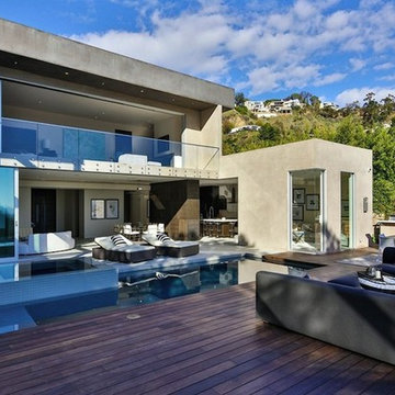 Modern Custom Home in Hollywood Hills, CA