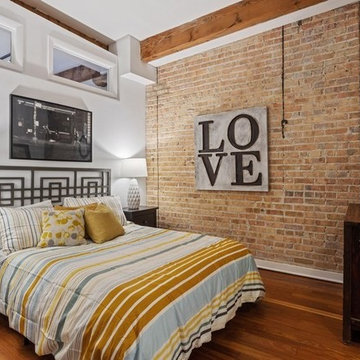 1344 W Madison