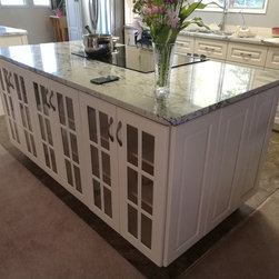 Cream White kitchen - Products
