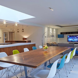 Across the Pond - Dining Tables