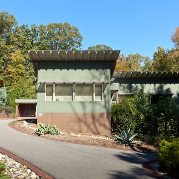 3 Pavilions