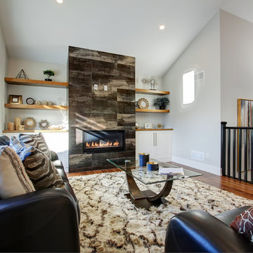 Feature Wall with Linear Fireplace | Thorold, Ontario