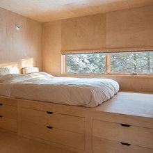 Men's Small Room