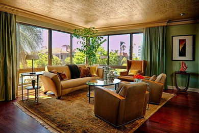 Elegant home design photo in San Diego