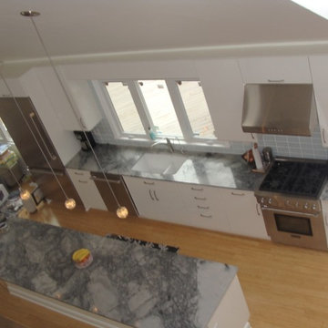 High Gloss Modern Chic