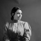 Maggie Henderson's photo