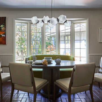 A Sculptor's Retreat in Lake Forest