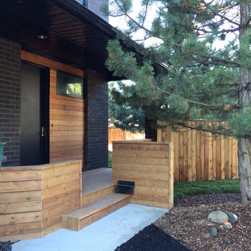 Tecumseh Contemporary Private Corner Lot