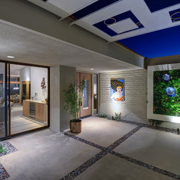 Front Interior Courtyard