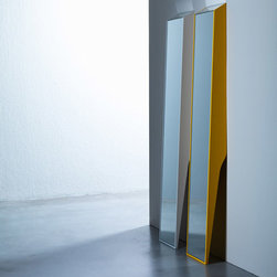 Eagle Mirror - Products