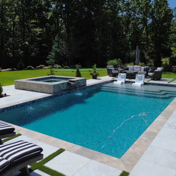 Custom Pool Cumming