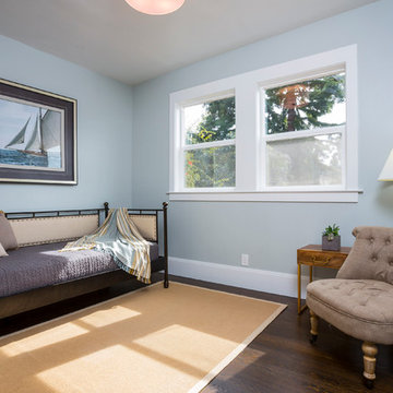 Fresh & Modern Interpretation of a 1915 Craftsman