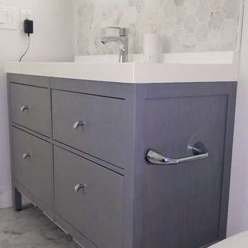 GUEST BATHROOM