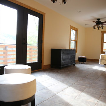 A CRAFTSMAN WEEKEND HOME REMODEL