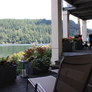 Lake Samish Home and Garden