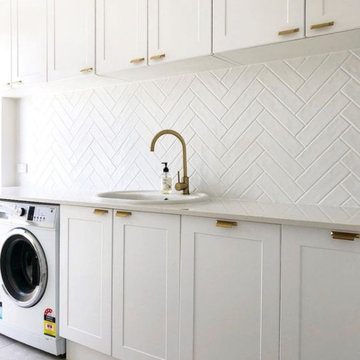 White Kitchen Cabinets