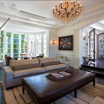 Bay in Beverly Hills homes