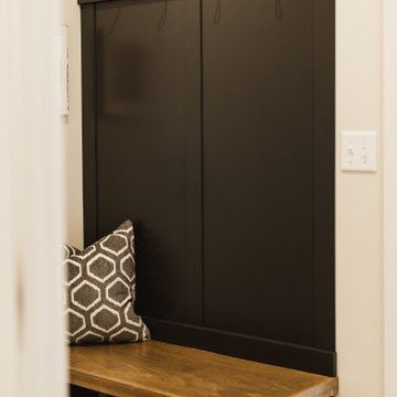 Ivy - Traditional Colors Meet Modern Design Rambler