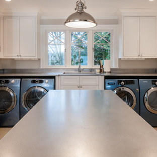 シアトルのエクレクティックスタイルのおしゃれなランドリールームの写真