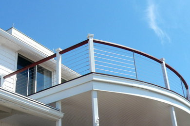 Deck - modern deck idea in Las Vegas