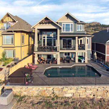 South Perimeter Way Residence