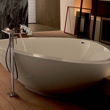 Triangular Sunken Tub