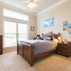 5302 Riviera Ct - Products