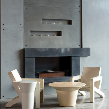 Cube Work-space / Showroom