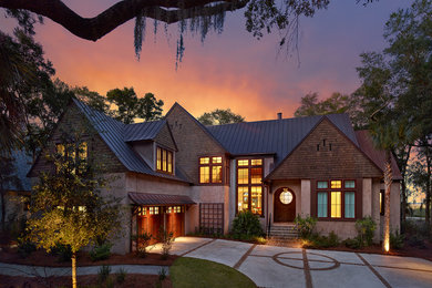 Exterior home photo in Charleston