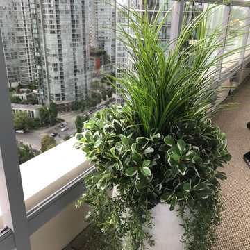 Yaletown Penthouse - Container garden / Artificial Florals
