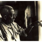 George Healys foto