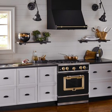 Big Chill 1900 Series 30" Stove and Hood in Black