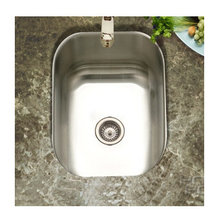 Bar sinks
